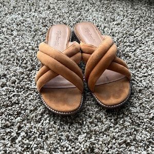 MADEWELL Sandals.. camel color, super chic!